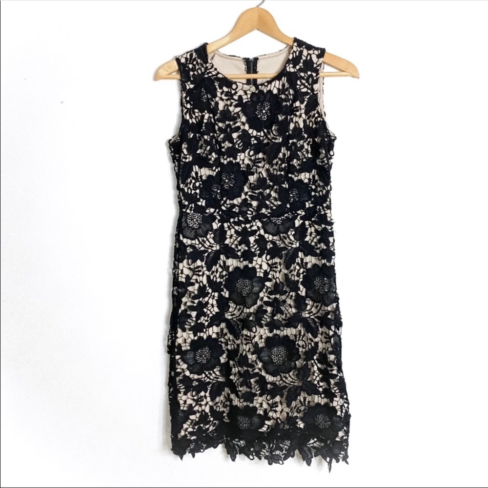 Black and Nude Floral Lace Sleeveless Sheath Dress